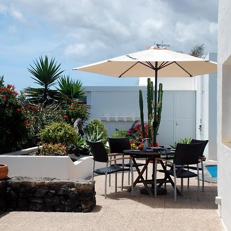 Casa Azmira Del Mar Villa Guatiza Exterior photo