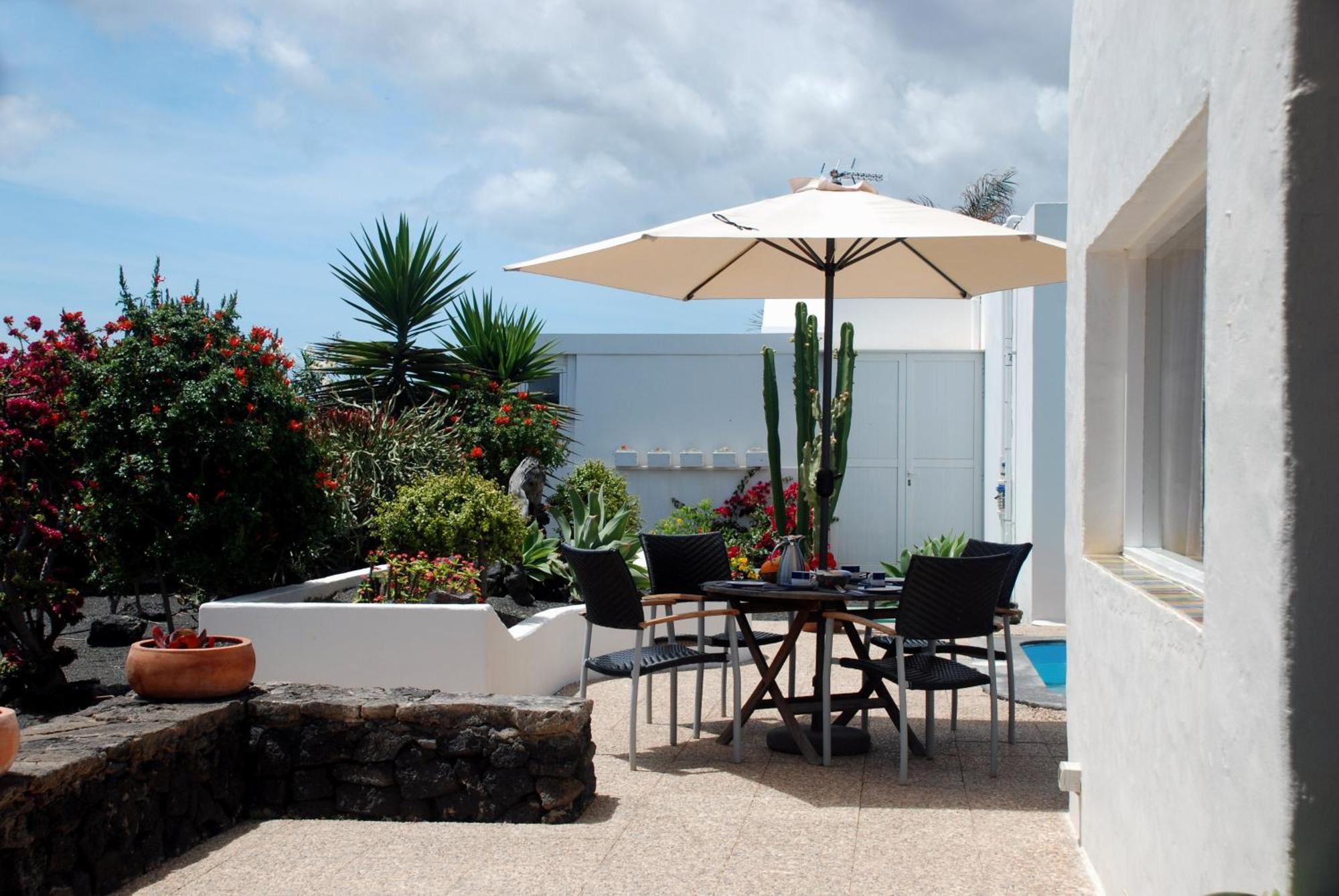 Casa Azmira Del Mar Villa Guatiza Exterior photo